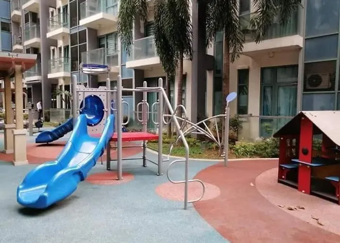 The Palm Tree Condotel Airport 마닐라