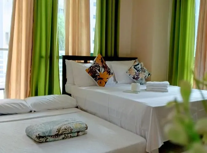 The Palm Tree Condotel Airport * 마닐라
