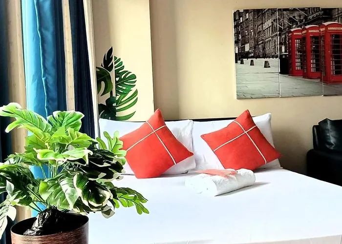 The Palm Tree Condotel Airport 아파트