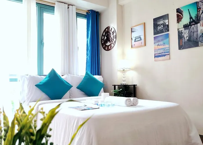 The Palm Tree Condotel Airport 마닐라